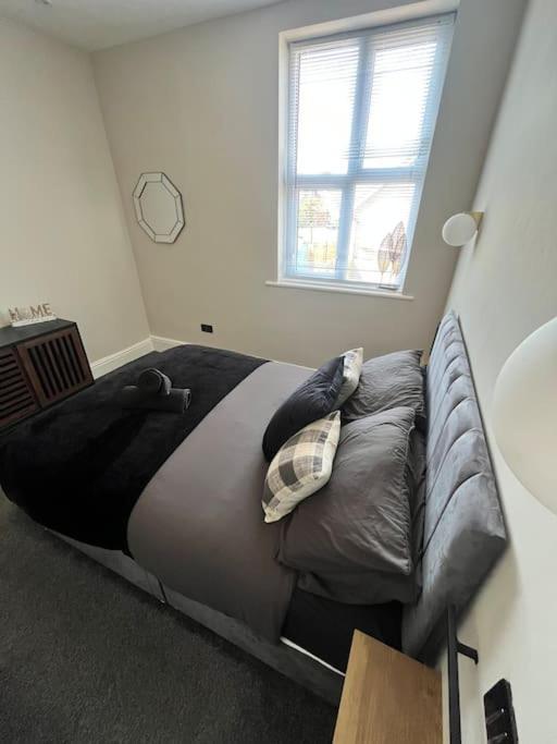 Stunning 2 Bedroom Ground Floor Sea View Apartment Rhos-on-Sea Bagian luar foto